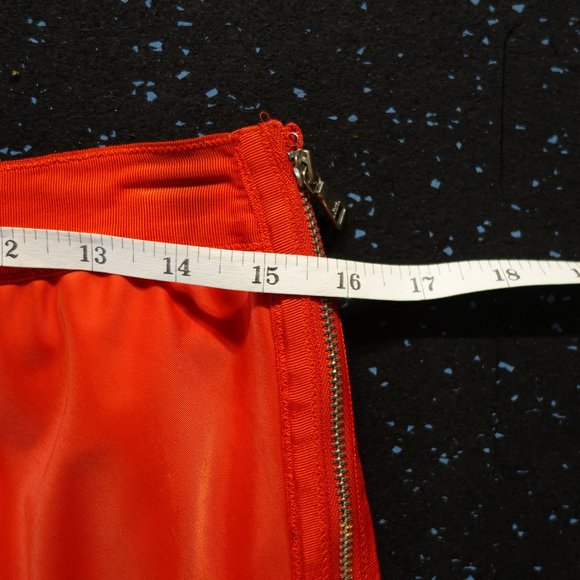 Club Monaco Skirt - Picture 5 of 9